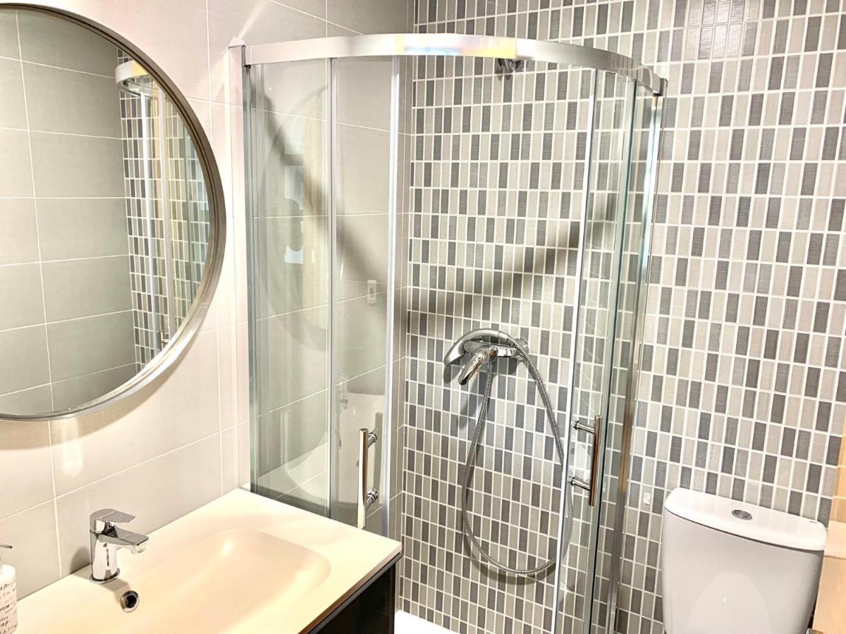 Casa Ferreiros. Parking Y Wifi Incluidos! Apartment Gijon Ngoại thất bức ảnh