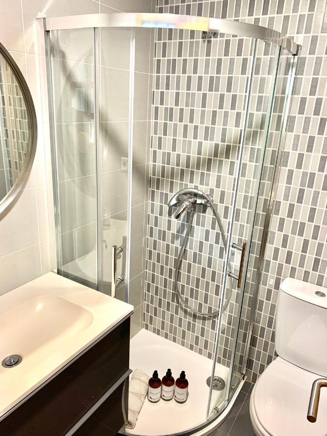 Casa Ferreiros. Parking Y Wifi Incluidos! Apartment Gijon Ngoại thất bức ảnh